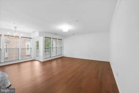 $560,000 | 11204 Edson Park Place, Unit 8, Rockville, MD 20852