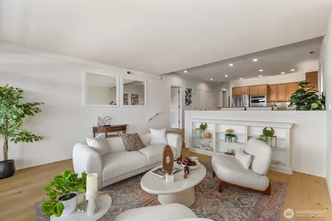 $798,000 | 2349 Harbor Avenue Southwest, Unit 701, Seattle, WA 98126