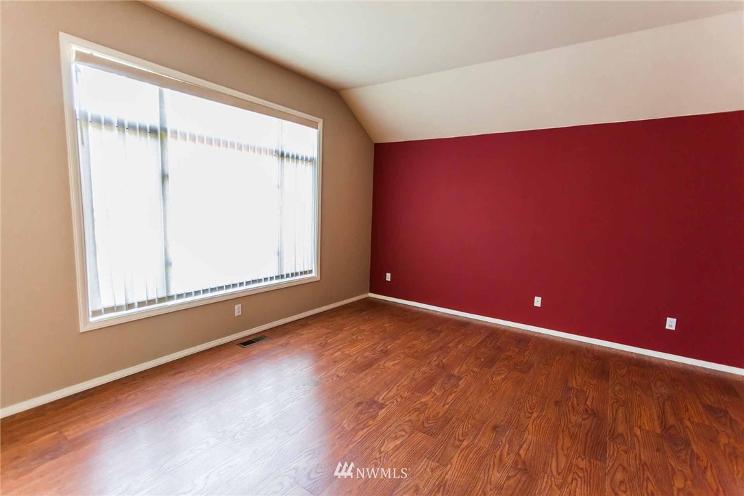 10104 Northeast 153rd Street Bothell, WA 98011 - Photo 16 of 24 Gallery Image 16