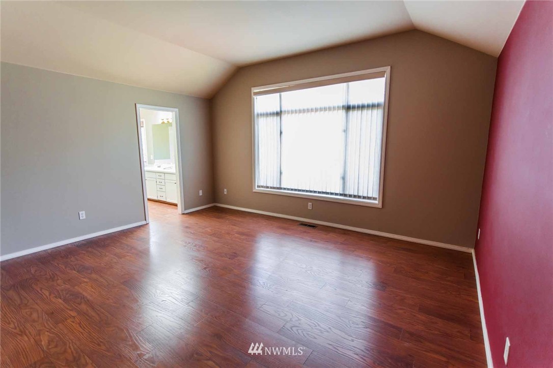 10104 Northeast 153rd Street Bothell, WA 98011 - Photo 17 of 24 Gallery Image 17