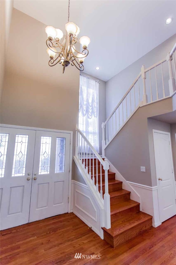 10104 Northeast 153rd Street Bothell, WA 98011 - Photo 3 of 24 Gallery Image 3