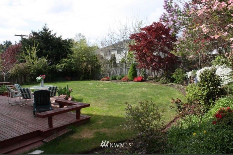 10104 Northeast 153rd Street Bothell, WA 98011 - Photo 21 of 24 Gallery Image 21