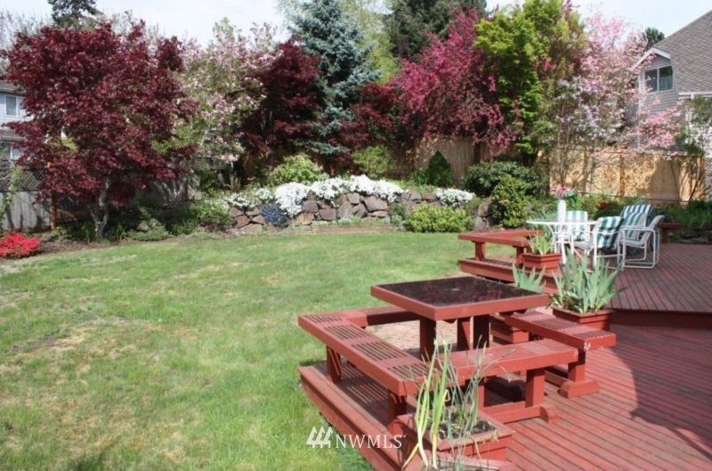 10104 Northeast 153rd Street Bothell, WA 98011 - Photo 24 of 24 Gallery Image 24