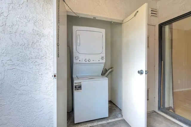 $425,000 | 13006 Wimberly Square, Unit 1, San Diego, CA 92128