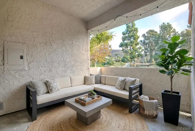 $425,000 | 13006 Wimberly Square, Unit 1, San Diego, CA 92128
