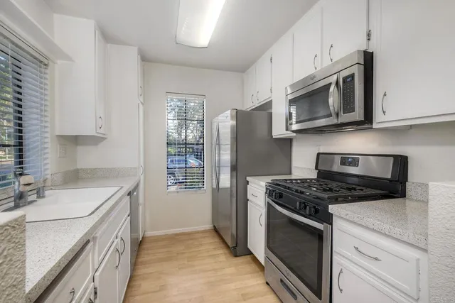 $425,000 | 13006 Wimberly Square, Unit 1, San Diego, CA 92128