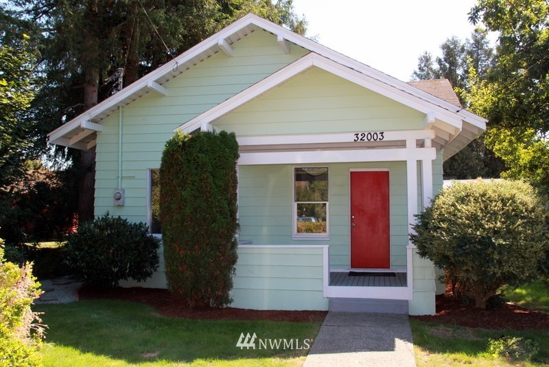32003 East Rutherford Street Carnation, WA 98014 - Photo 1 of 21 Gallery Image 1