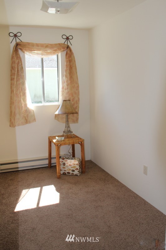 32003 East Rutherford Street Carnation, WA 98014 - Photo 13 of 21 Gallery Image 13