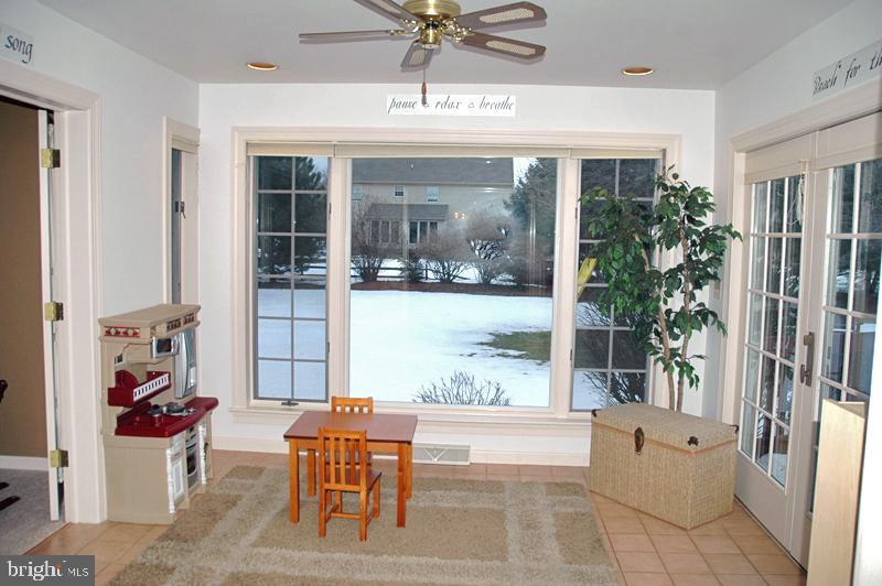 529 Randolph Drive Lititz, PA 17543 - Photo 16 of 30 Gallery Image 16