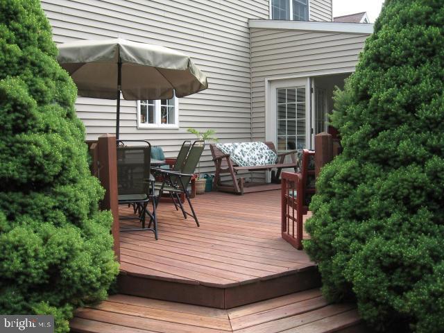529 Randolph Drive Lititz, PA 17543 - Photo 29 of 30 Gallery Image 29