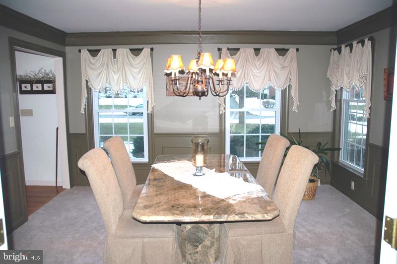 529 Randolph Drive Lititz, PA 17543 - Photo 5 of 30 Gallery Image 5