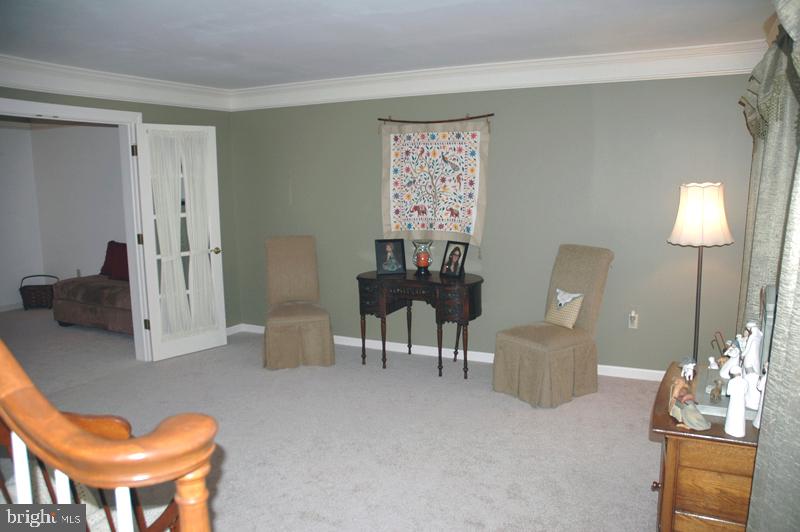529 Randolph Drive Lititz, PA 17543 - Photo 6 of 30 Gallery Image 6