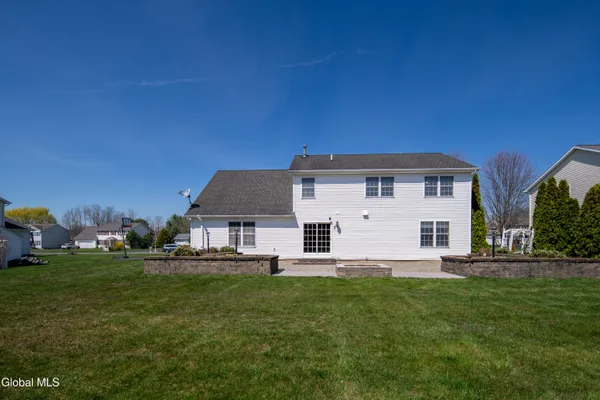 $645,000 | 26 Mallard Drive, Clifton Park, NY 12148