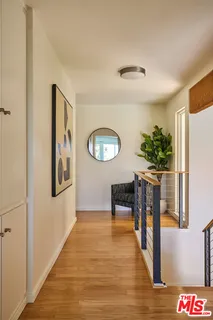 $1,595,000 | 21737 Woodland Crest Drive, Woodland Hills, CA 91364