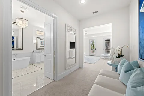 $829,000 | 110 East 26th Street, Unit B, Houston, TX 77008