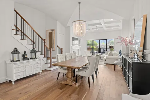$829,000 | 110 East 26th Street, Unit B, Houston, TX 77008