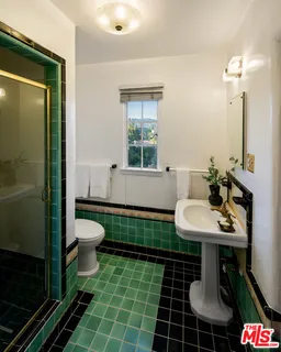 $7,500,000 | 2200 Maravilla Drive, Los Angeles, CA 90068