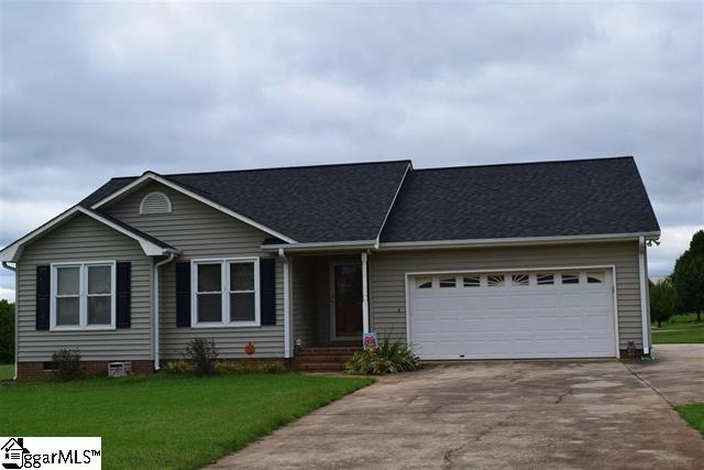 118 Highland Ridge Trail Boiling Springs, SC 29316 - Photo 1 of 11