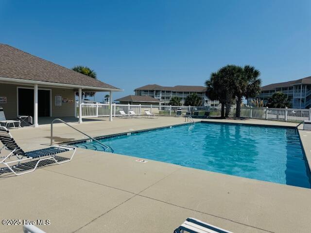 650 Cedar Point Boulevard, Unit B11 Cedar Point, NC 28584 - Photo 30 of 53 pool