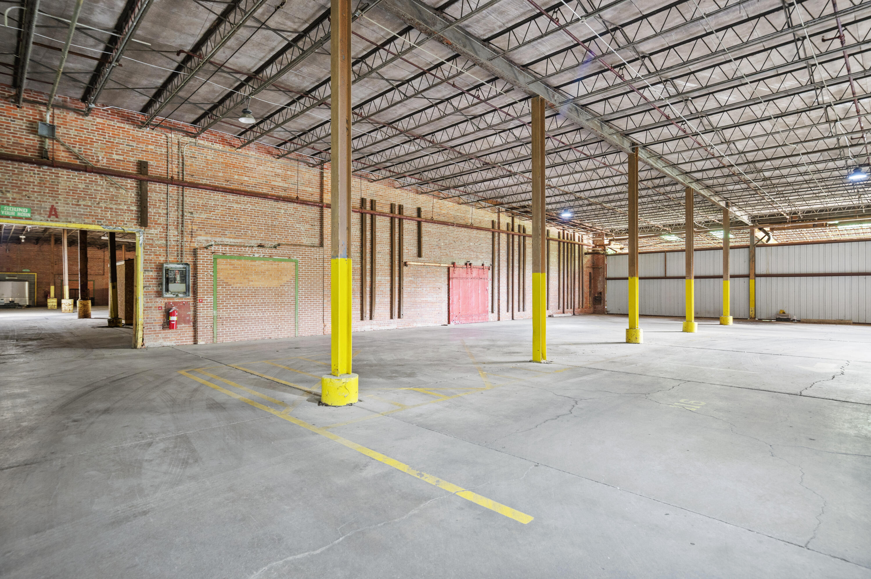 201 Price Road, Unit 117 Lexington, KY 40511 - Photo 17 of 19 20260818-201-Price-Rd-117-fh-138