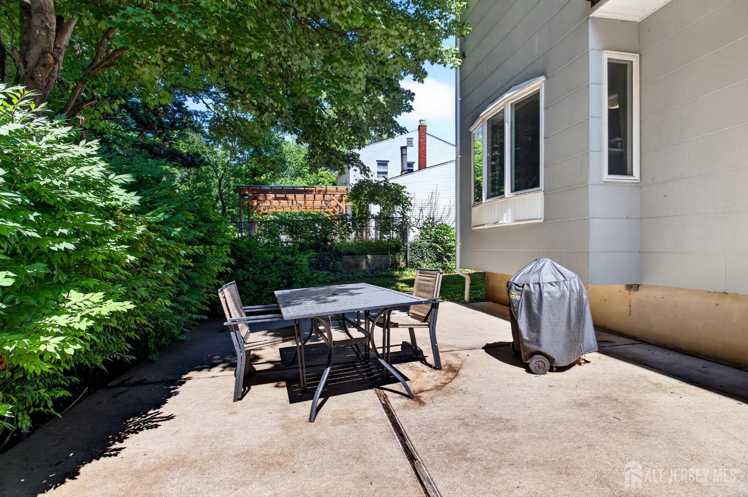 16 Brookdale Road East Brunswick, NJ 08816 - Photo 31 of 31