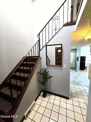 $229,900 | 260 Donald Avenue, Schenectady, NY 12304