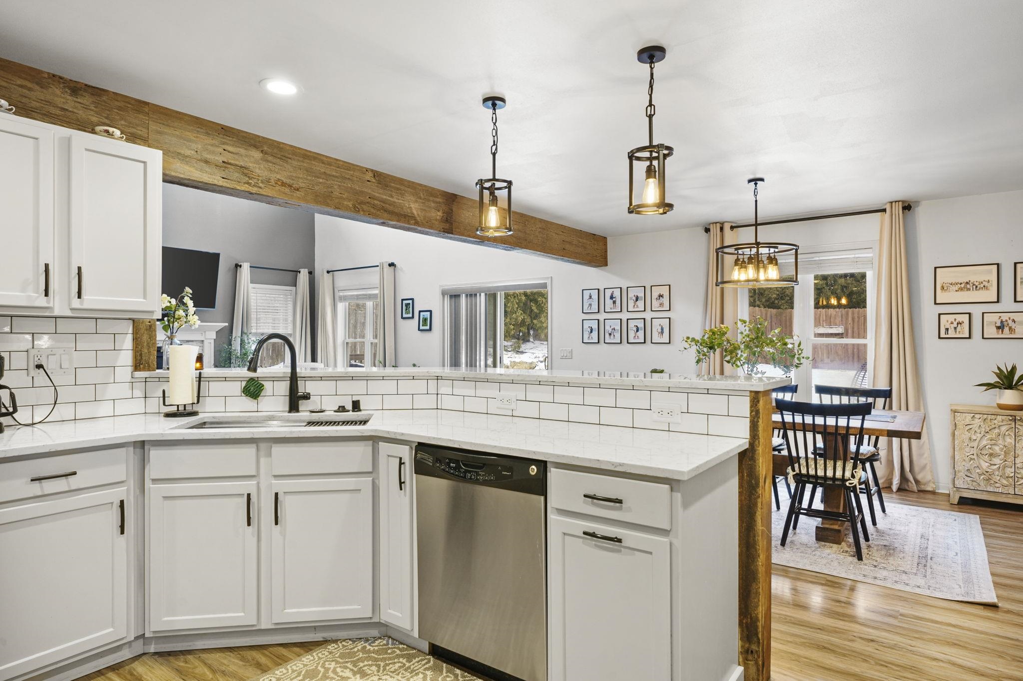 1033 Vista Ridge Drive Mount Horeb, WI 53572 - Photo 21 of 42