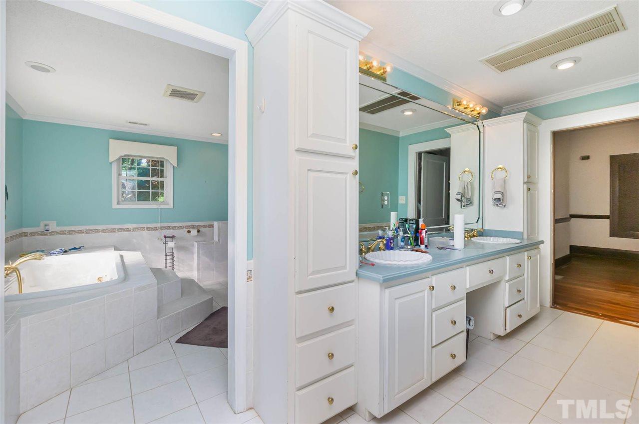 1110 Bryan Road Newton Grove, NC 28366 - Photo 20 of 30 Gallery Image 20
