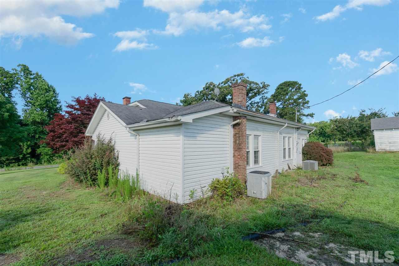 1110 Bryan Road Newton Grove, NC 28366 - Photo 26 of 30 Gallery Image 26