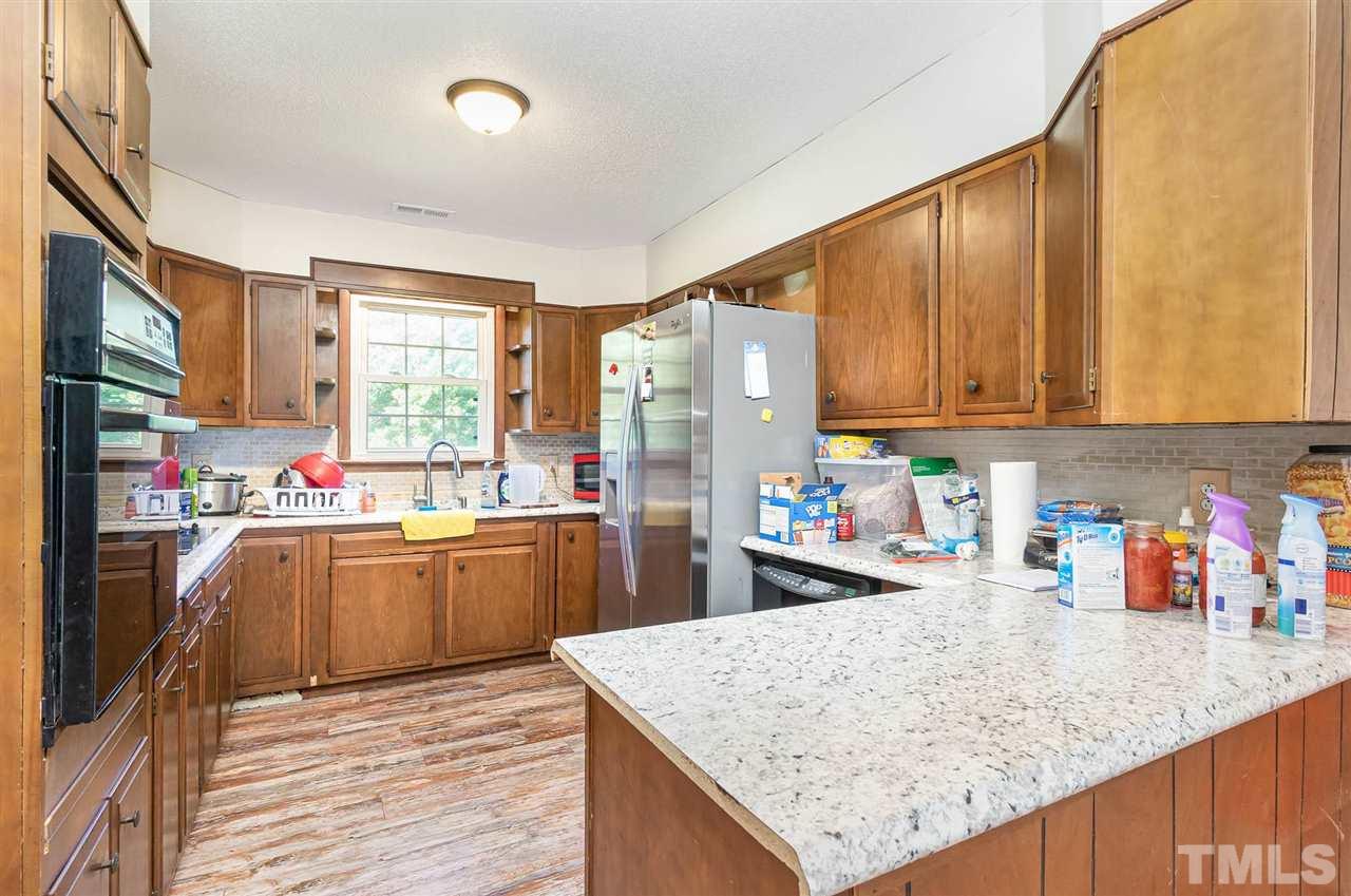 1110 Bryan Road Newton Grove, NC 28366 - Photo 9 of 30 Gallery Image 9