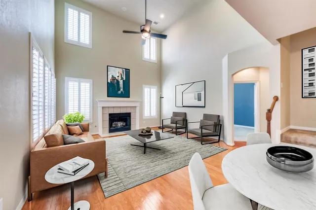 $463,400 | 3912 Sovereign Drive, Bedford, TX 76021