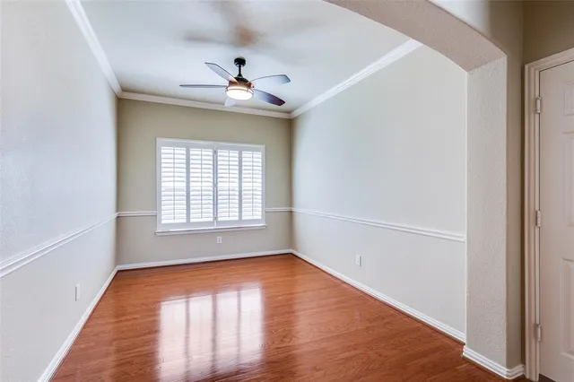 $463,400 | 3912 Sovereign Drive, Bedford, TX 76021