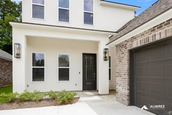 $379,990 | 25281 Burlington Drive, Denham Springs, LA 70726