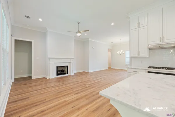 $379,990 | 25281 Burlington Drive, Denham Springs, LA 70726