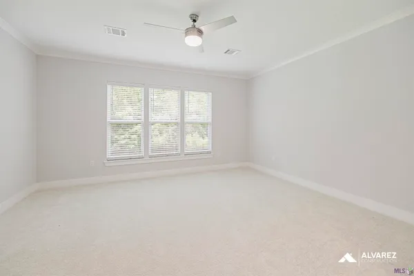 $379,990 | 25281 Burlington Drive, Denham Springs, LA 70726
