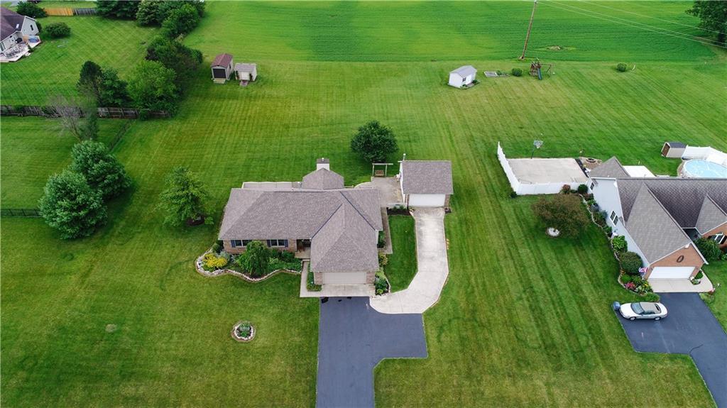 4325 Evans Avenue Springfield, OH 45504 - Photo 3 of 38