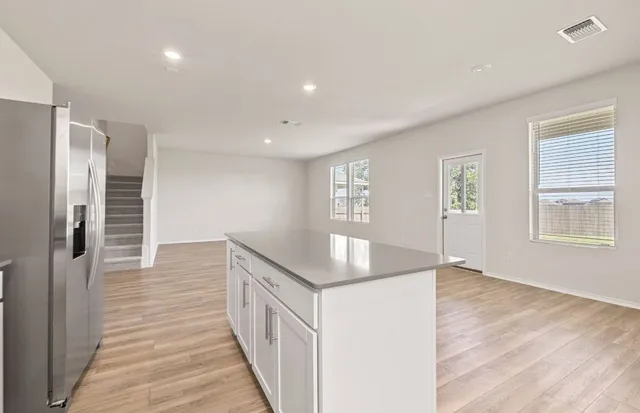 $324,990 | 337 Sullivan Way, Elgin, TX 78621