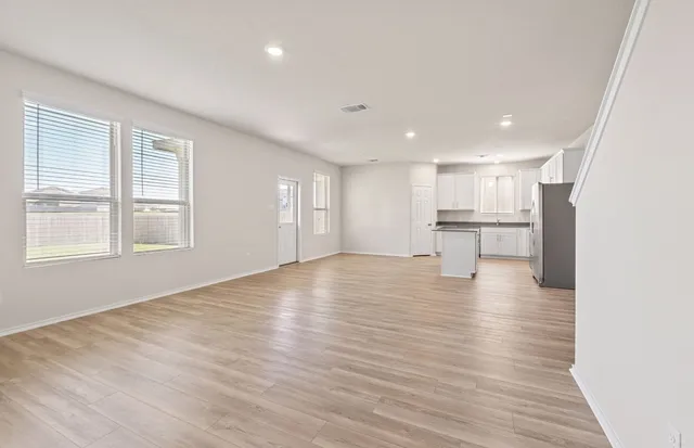 $324,990 | 337 Sullivan Way, Elgin, TX 78621