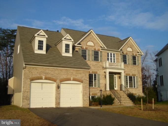 14563 Old Mill Road Centreville, VA 20121 - Photo 4 of 29 Exterior (Main)
