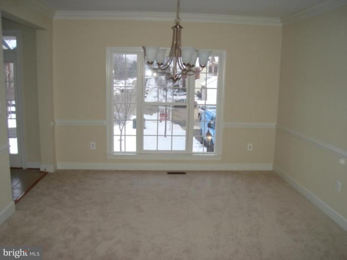14563 Old Mill Road Centreville, VA 20121 - Photo 8 of 29 Dining Room
