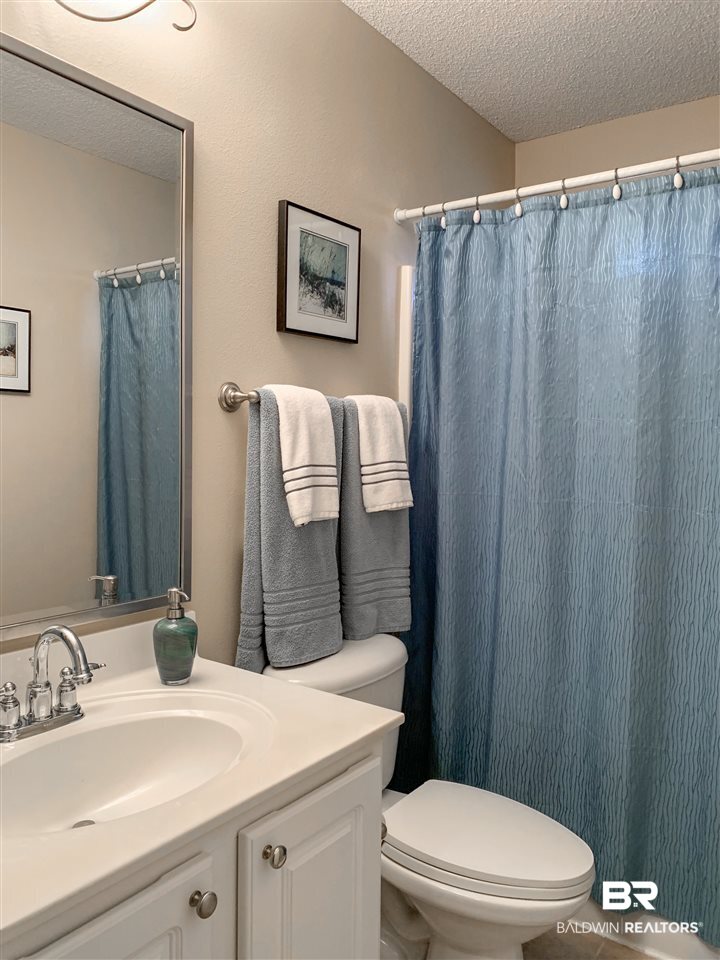 27724 Oakachoy Loop Daphne, AL 36526 - Photo 26 of 40 Full Bath