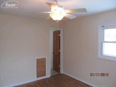 5389 River Ridge Drive Flushing, MI 48433 - Photo 9 of 27 20393125-8.JPG