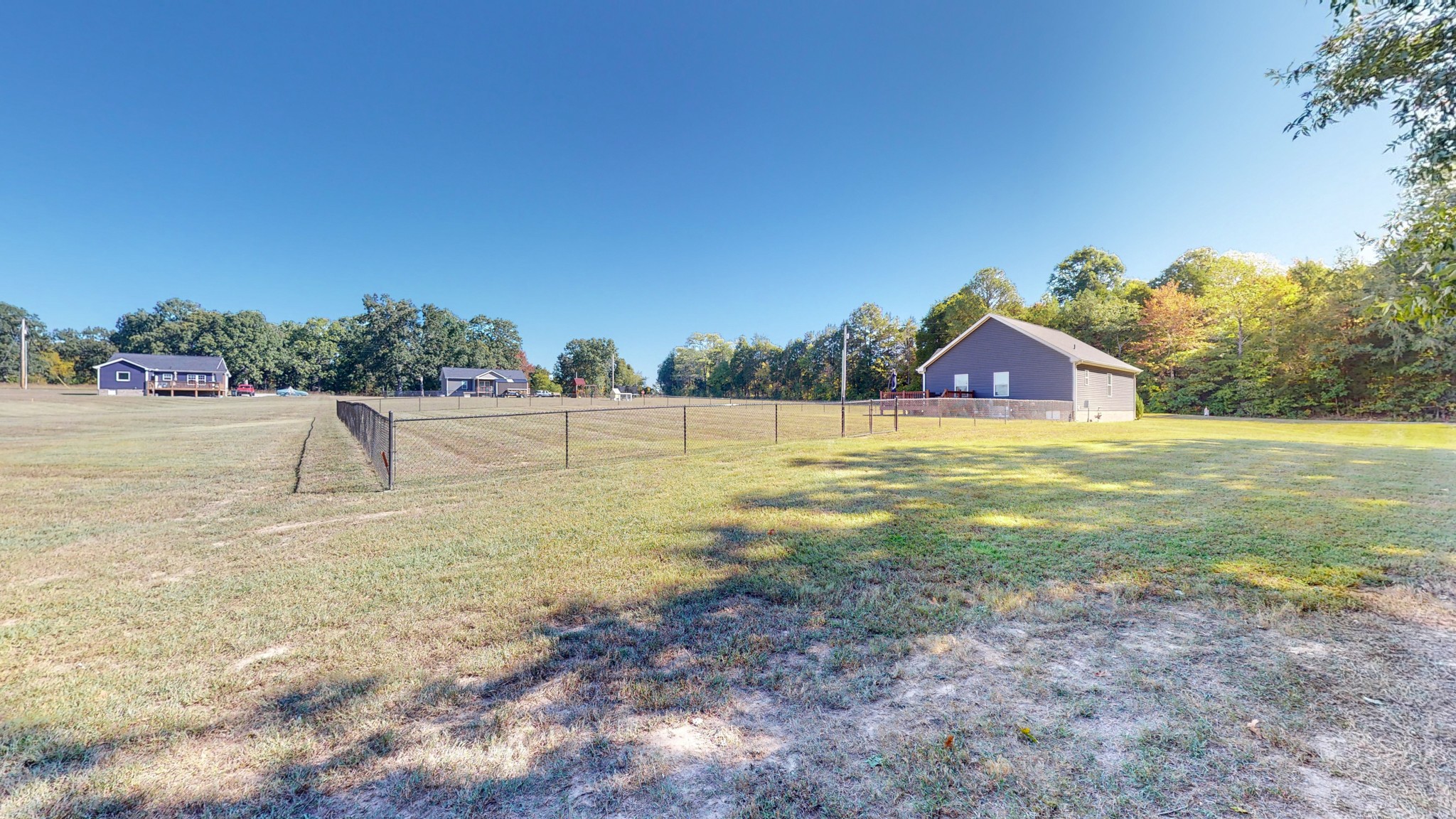 1012 Liberty Road Charlotte, TN 37036 - Photo 33 of 39 Gallery Image 33