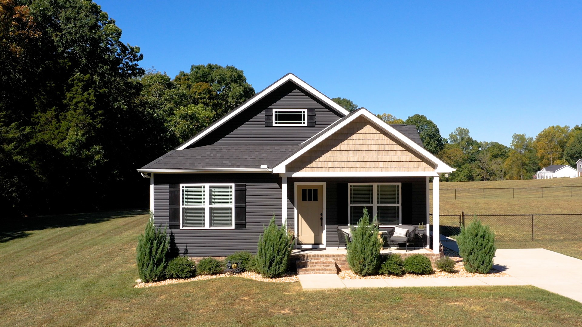1012 Liberty Road Charlotte, TN 37036 - Photo 35 of 39 Gallery Image 35