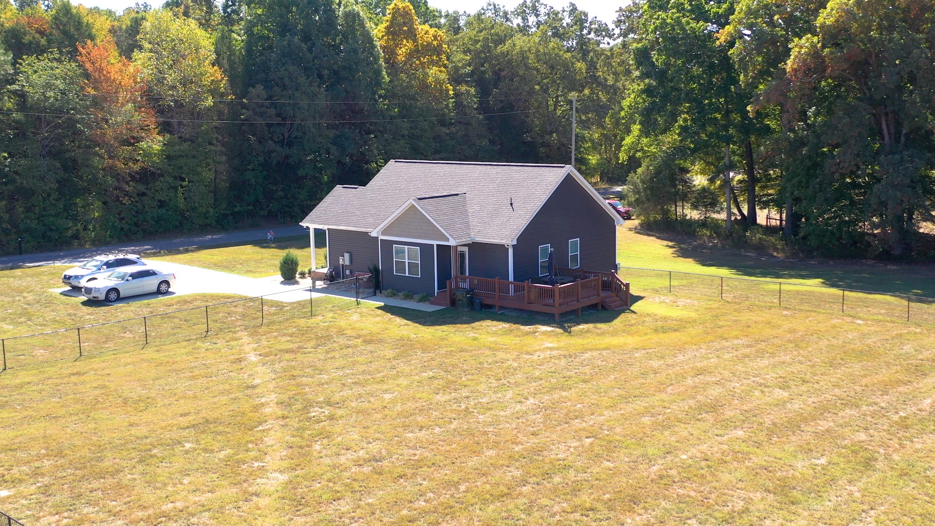 1012 Liberty Road Charlotte, TN 37036 - Photo 36 of 39 Gallery Image 36