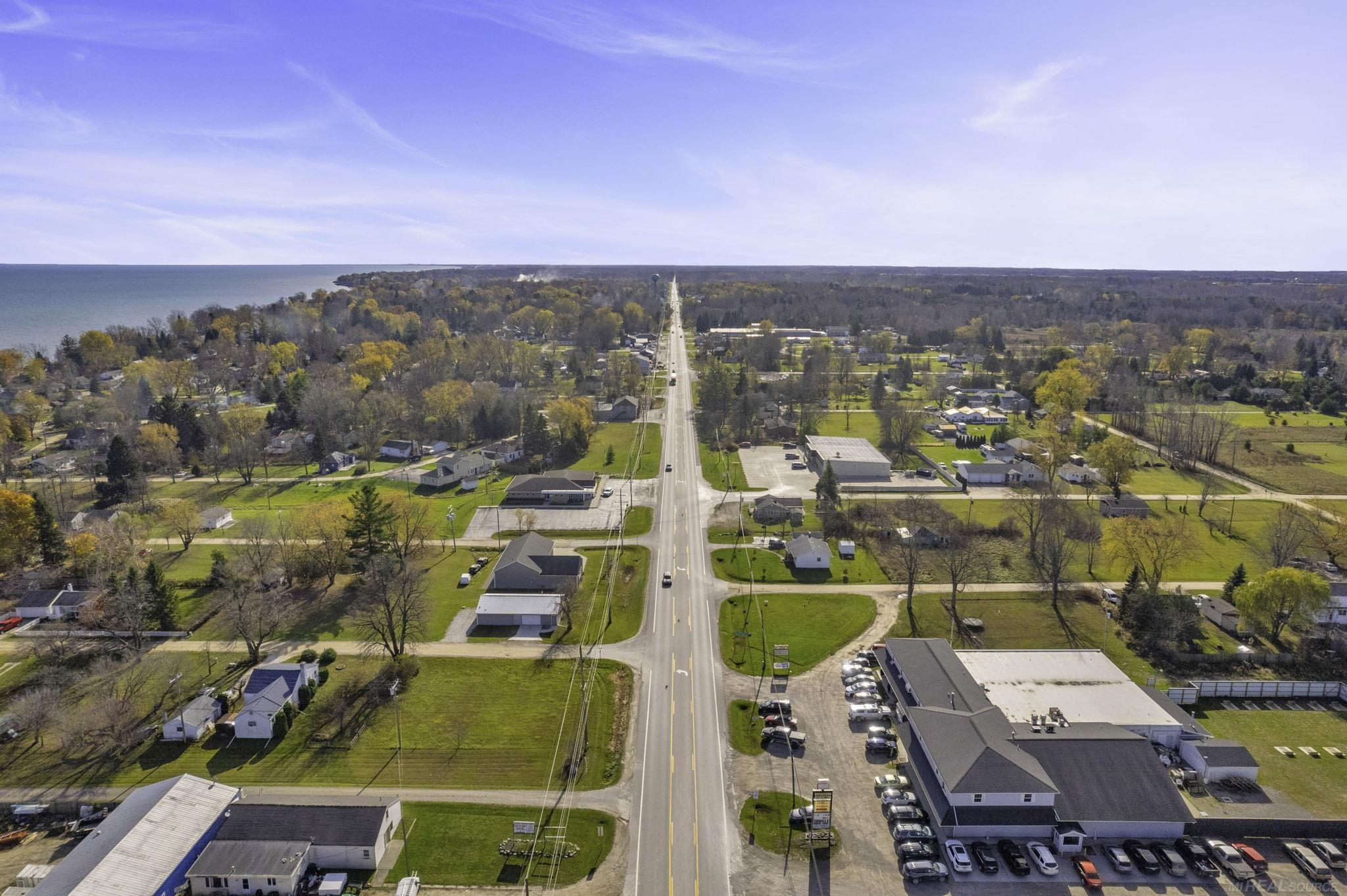 6841 Lakeshore Road Lexington, MI 48450 - Photo 37 of 52 50160775-9f26af14-b686-4452-83ce-8f2cb3daa9ac.JPG