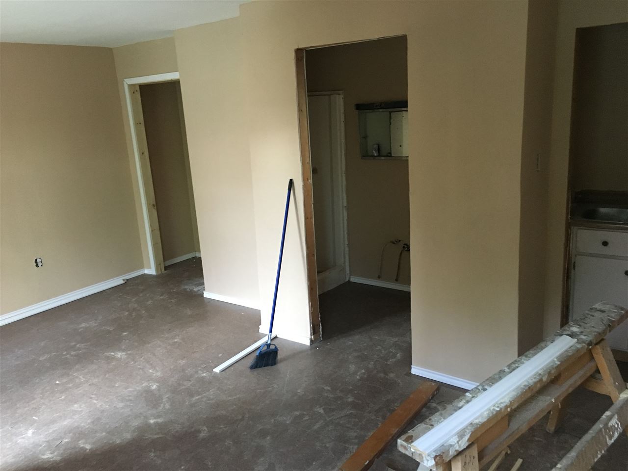 6320 Springfield Avenue Laredo, TX 78041 - Photo 11 of 13 Gallery Image 11