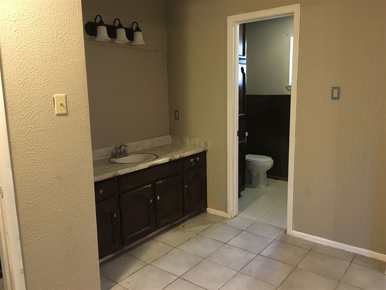 6320 Springfield Avenue Laredo, TX 78041 - Photo 9 of 13 Gallery Image 9