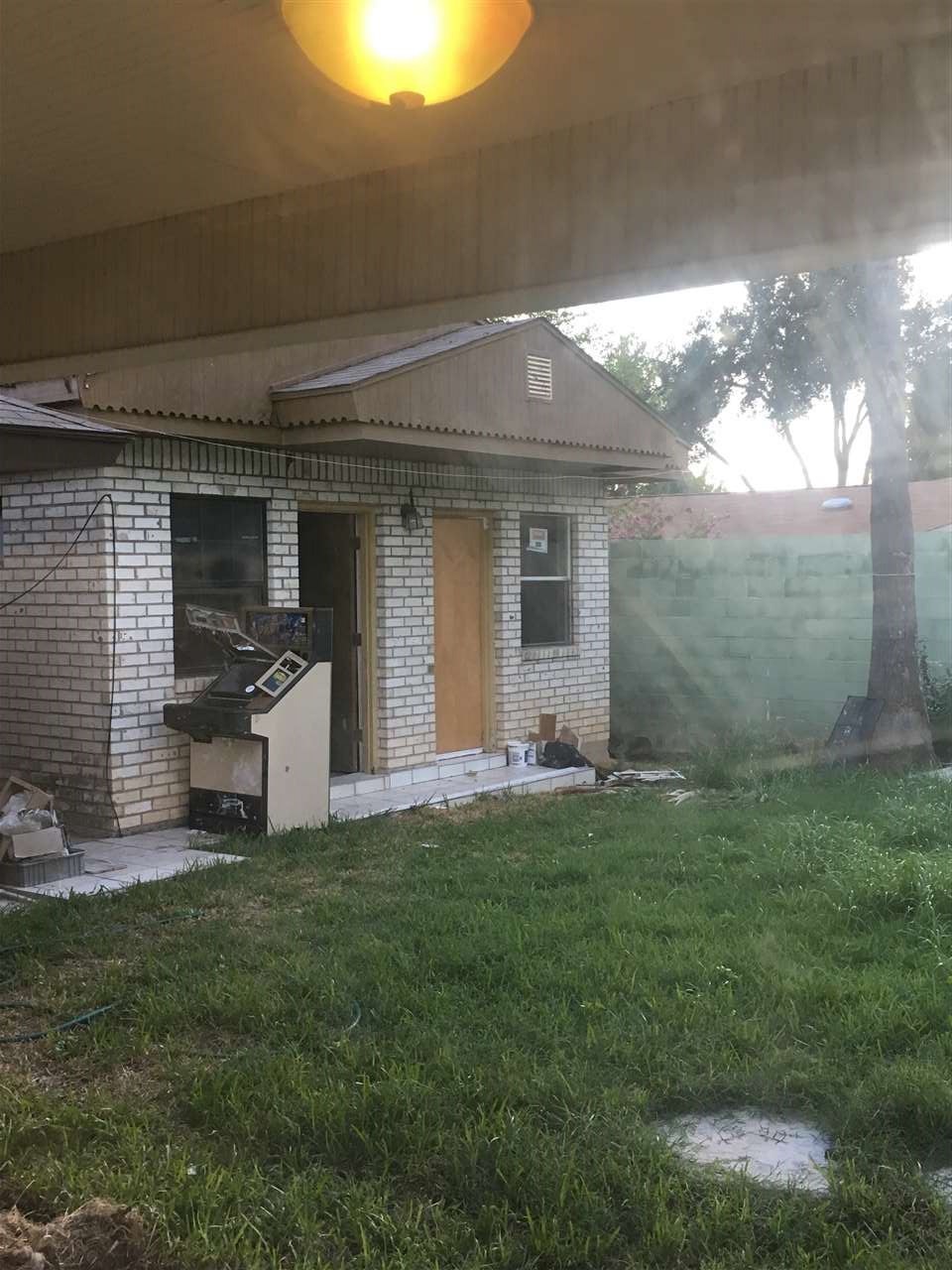6320 Springfield Avenue Laredo, TX 78041 - Photo 10 of 13 Gallery Image 10