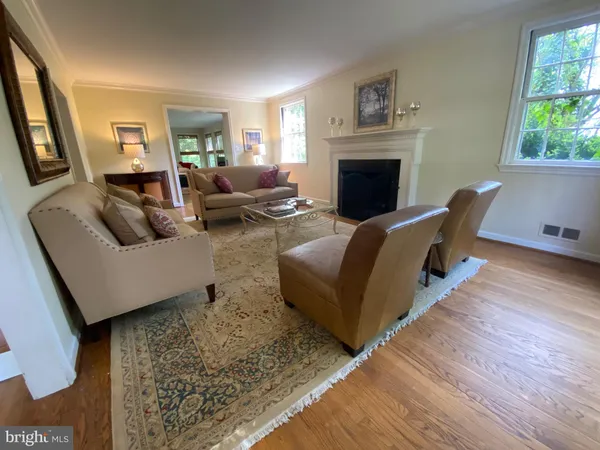 $5,500 | 3803 Leland Street, Chevy Chase, MD 20815